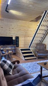 TV a/nebo společenská místnost v ubytování Anridge cottage