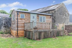 Hoone, kus puhkemaja asub