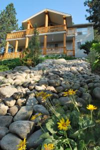 Ảnh trong thư viện ảnh của PineWood Guesthouse ở Peachland