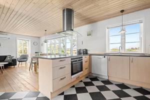 Afbeelding uit fotogalerij van 0163-Romo-Havnebyvej-5 in Bolilmark