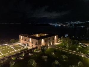 Afbeelding uit fotogalerij van PALAZZO PRINCIPI LANZA in San Nicola Arcella