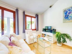 Χώρος καθιστικού στο Charming villa near Sa Pobla