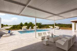 La alberca dentro o cerca de Villa Boutique Balafi