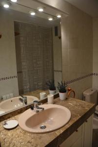 Kúpeľňa v ubytovaní Apartamento Flavia I Espalter + 14 fotografií