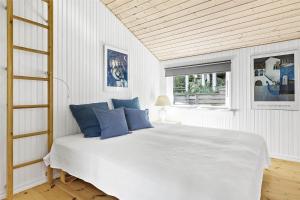 Postel nebo postele na pokoji v ubytování 15506-Farevejle-Svellebakken-58