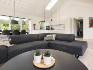 Χώρος καθιστικού στο 4 star holiday home in Odder-By Traum