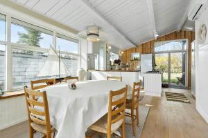 Φωτογραφία από το άλμπουμ του 8128-Hornslet-Strandvejen-234 σε Hornslet +15 φωτογραφίες
