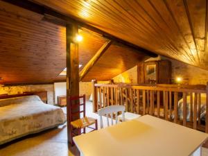 Fotografie z fotogalerie ubytování Maison à la campagne avec 2 chambres, Wifi, parking, animaux acceptés - FR-1-616-117 v destinaci Saint-Front-la-Rivière