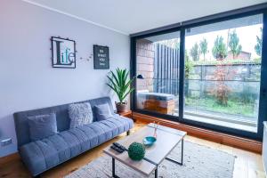 Istumisnurk majutusasutuses HOM I Parking y Piscina temperada para 4 Pax