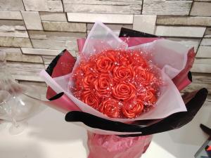 Φαγητό σε αυτό το διαμέρισμα ή κάπου εκεί κοντά