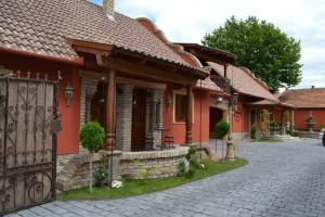 Fotografia z galérie ubytovania Villa Medici Vendégház v destinácii Kiskőrös