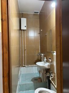 Ένα μπάνιο στο Villa Vera Rooms