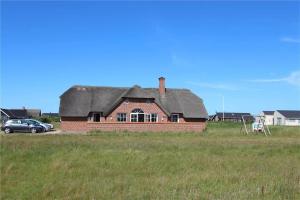 Το κτήριο όπου στεγάζεται  η παραθεριστική κατοικία