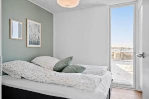 En eller flere senge i et værelse på G105-Lemvig-Pragtstjernevej-5