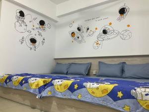 Postel nebo postele na pokoji v ubytování Horizon Luxe WiFi n KTV