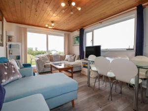 Χώρος καθιστικού στο Surf View