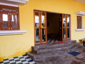 Η πρόσοψη ή η είσοδος του Nigam Palace luxury Rooms