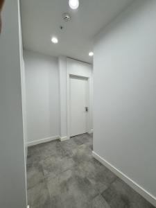 Gambar di galeri bagi NESTONE b-208 di Tashkent +9 gambar