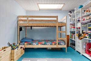 a bedroom with bunk beds in a room at 1648-Gilleleje-Dyrholmen-39 in Gilleleje