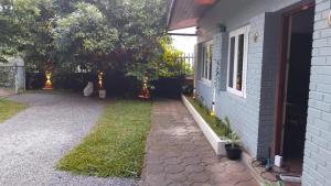 En have udenfor The Writer's Cottage