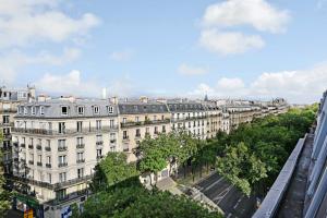 Gallery image of Relaxing Cosy - 2P - Canal Saint Martin in Paris