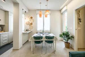 Køkken eller tekøkken på NEW Splash Lusso Con Piscine a 2 Passi Dal Mare