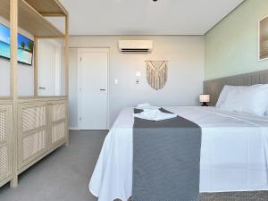 Postel nebo postele na pokoji v ubytování Condomínio Clube Luxo Marina Privativa 5 Suítes + 40 fotografií