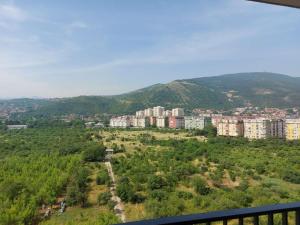Nespecifikovaný výhled na hory nebo výhled na hory při pohledu z apartmánu