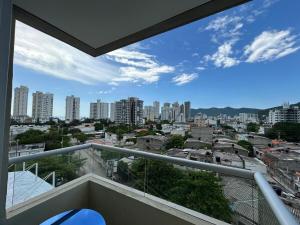 Nespecifikovaný výhled na destinaci Gaira nebo výhled na město při pohledu z apartmánu