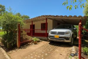 Foto dalla galleria di La Esmeralda Cottage a Cocorná