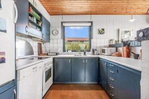 Dapur atau dapur kecil di G213-Lemvig-Skovstjernevej-13