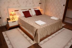 Gallery image of Hotel Ulpiana, Ethno House in Gracanica +41 photos