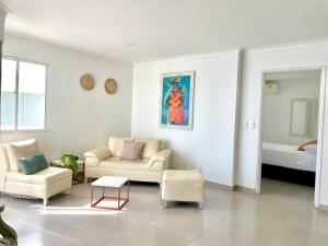 Χώρος καθιστικού στο Ocean view apartment in a great location