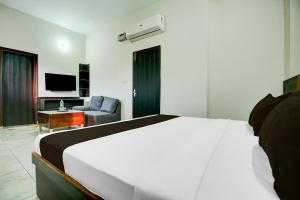 Μια τηλεόραση ή/και κέντρο ψυχαγωγίας στο Hotel O J Classic