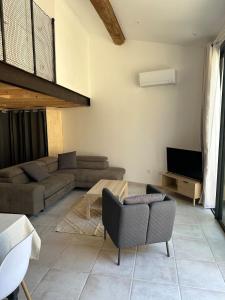 Χώρος καθιστικού στο Hidden Rempart Duplex lumineux paisible et climatisé
