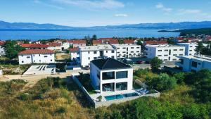 Naturlandskabet i nærheden af villaen