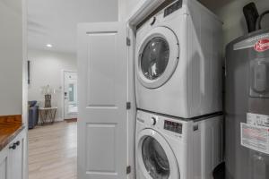Φωτογραφία από το άλμπουμ του New Luxury Condo Near Beach σε South Padre Island