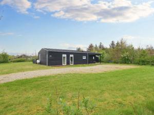 El edificio en el que está la casa vacacional
