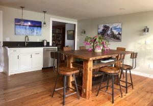 Gallery image of Whitford House historic retreat in Addison