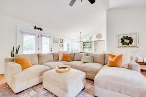 Φωτογραφία από το άλμπουμ του Red Juniper Retreat 