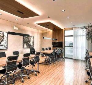 Η κουζίνα ή μικρή κουζίνα στο Stúdio Royal Central piscina/academia/coworking