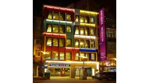 Hoone, kus hotell asub