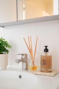 Φωτογραφία από το άλμπουμ του THE CHIBANA RESIDENCE -Luxury Stay near Sunset Beach- σε Okinawa City