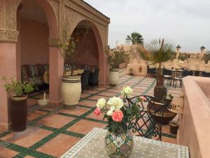 Balkón nebo terasa v ubytování Riad & Spa Esprit Du Maroc
