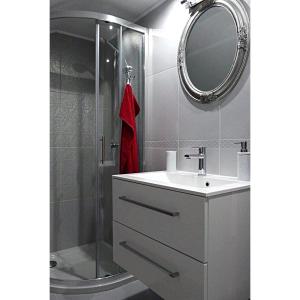 Ένα μπάνιο στο Apartments Sabioncello +41 φωτογραφίες