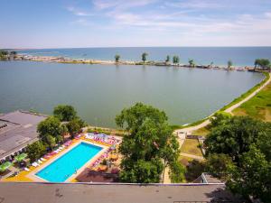 Imagine din galeria proprietății COMPLEX MAJESTIC JUPITER All inclusive în Jupiter