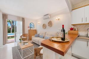 Kuchyň nebo kuchyňský kout v ubytování La casita de la playa