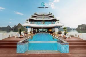 Πισίνα στο ή κοντά στο Catherine Cruises Ha Long Bay
