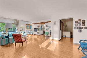 Χώρος καθιστικού στο Garden Villa - Fly & Sport - With Parking
