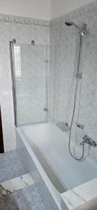 Ένα μπάνιο στο Apartment Milazzo - Trilocale sul mare +10 φωτογραφίες